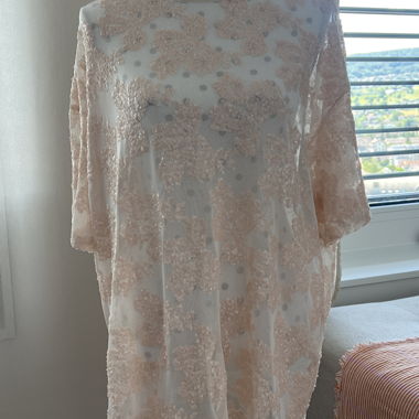 Haut à sequins rose - neuf