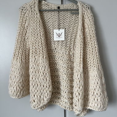 Cardigan en grosse maille couleur crème