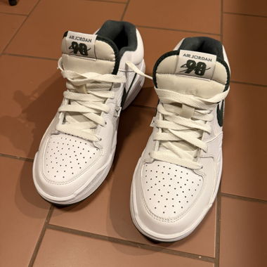 Nike Air Jordan 90 baskets blanches EU 39