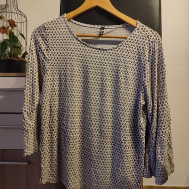 Weisse Bluse