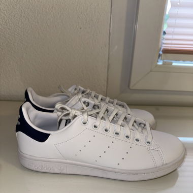 adidas Stan Smith Weiss/Blau