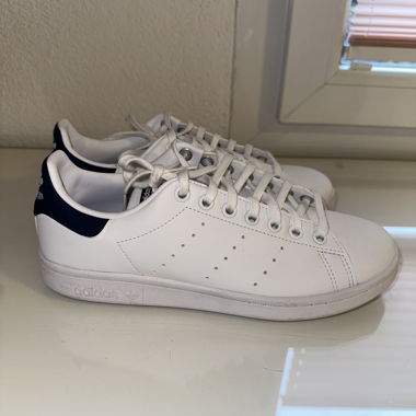 adidas Stan Smith Weiss/Blau