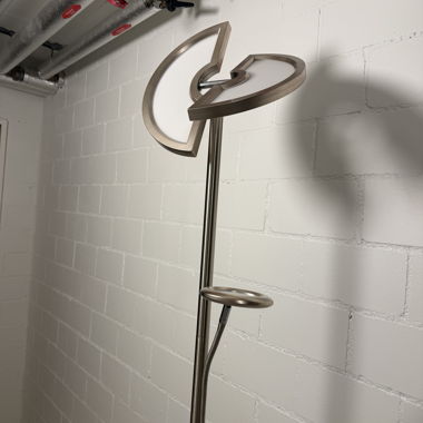Lampada da Terra LED Moderna in Metallo