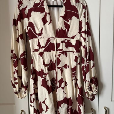 Robe courte à fleurs XS