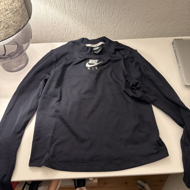 Longsleeve