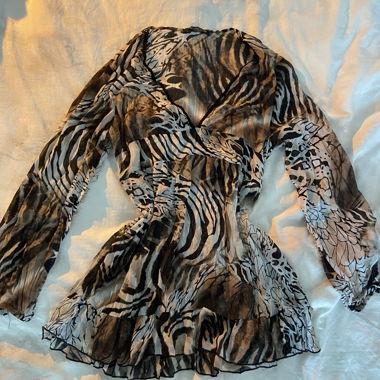 Blusa a portafoglio con stampa animalier
