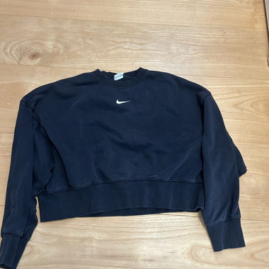 Nike Cropped Sweatshirt