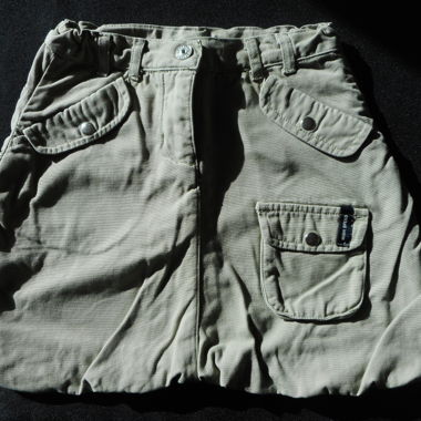 Children's skirt with pocket
