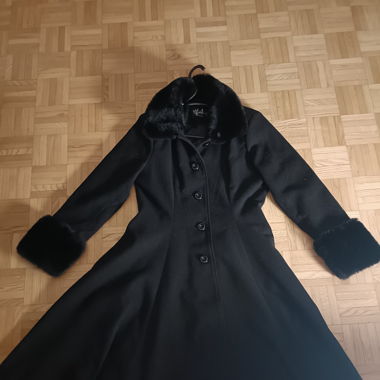 Schwarzer Rockabilly Mantel