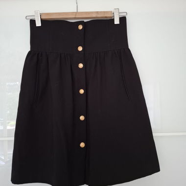 Black skirt