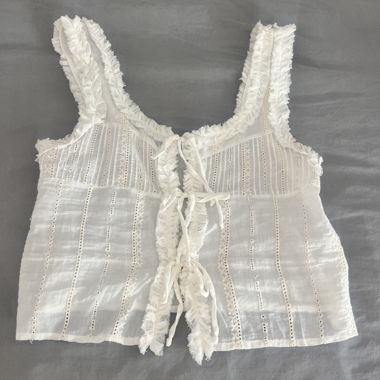 ZARA Spitzen-Crop-Top