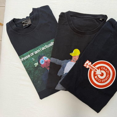 YHURN MERCH