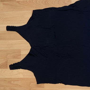 Black flowy top