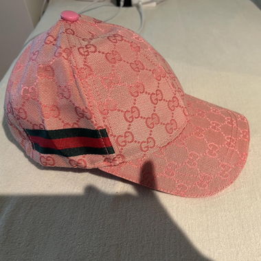 gucci cap in pink