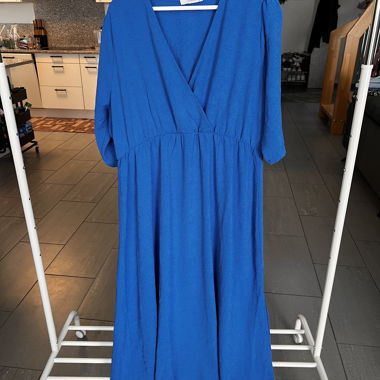 Kleid Reserved blau