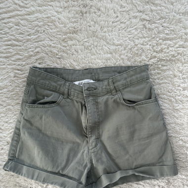 H&M jeans shorts 