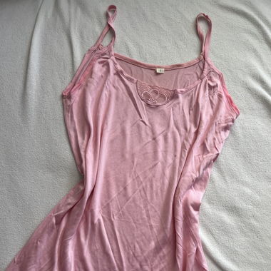 100% Silk Pink top size S 