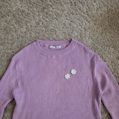 Lila sweater 