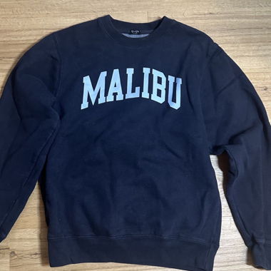 Brandy Melville Malibu navy sweatshirt 
