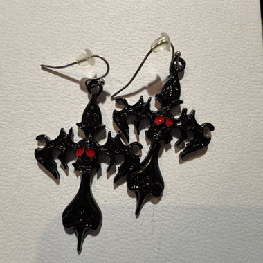 Orecchini neri Skull & Croce