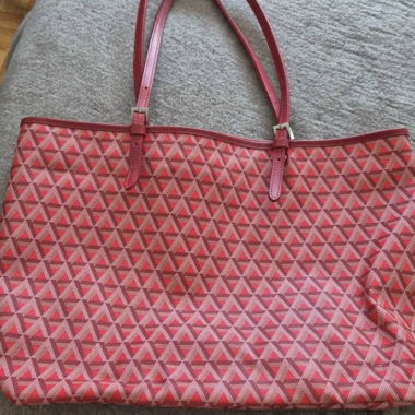 Lancaster red bag