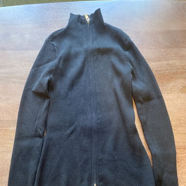 Cardigan mit zwei Reissverschlüssen