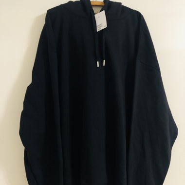 Felpa oversize nera