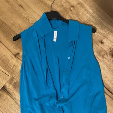 blaue Damenbluse