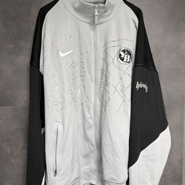 BSCYB X HÄSSIG „Weg zum Stadion“ Jacke