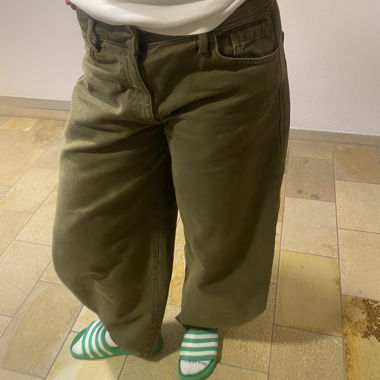 Pantaloni balloon Zara