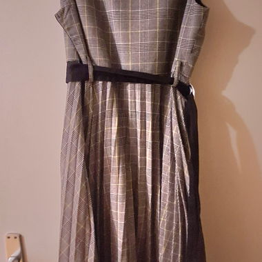 Ärmelloses langes kariertes Kleid Mango - L