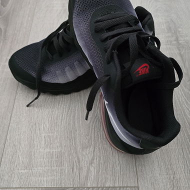 Nike Air Max Sneakers