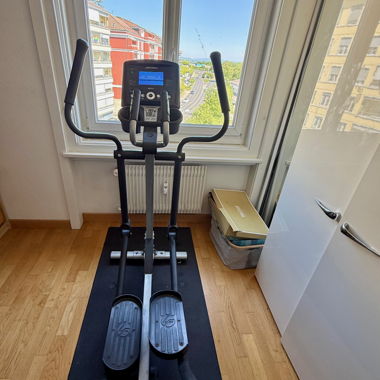 Life Fitness Elliptical Trainer