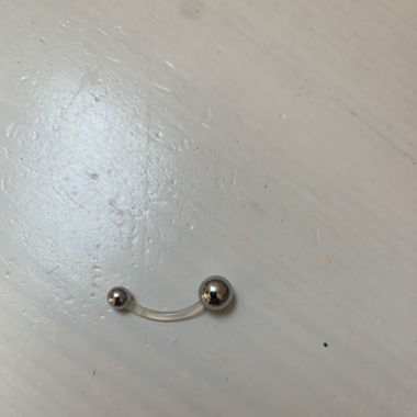 Bauchnabel Piercing