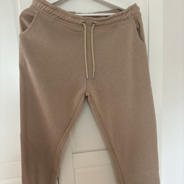 beige sweatpants