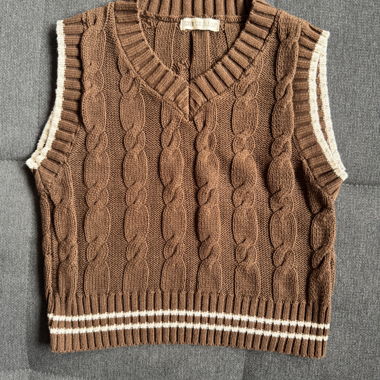 Maglia senza maniche in maglia
