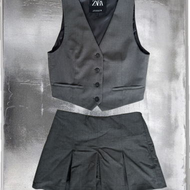 ZARA Anzugweste mit Faltenrock (mit Hose) Set grau