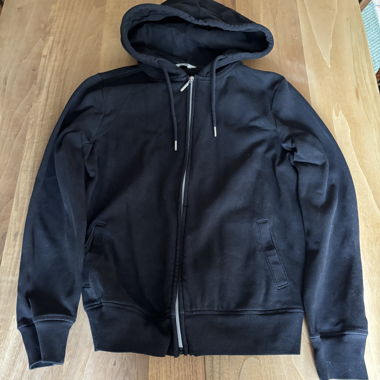 Giacca con cappuccio nera con zip