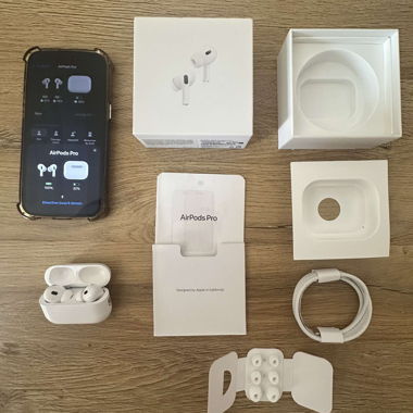 AirPods Pro 2 (USB-C)