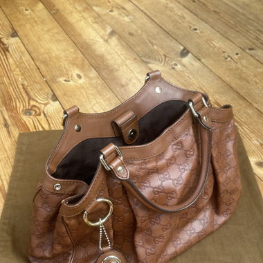 Guccissima Leather Sukey Handbag