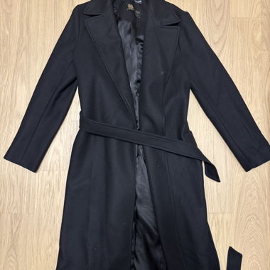 Cappotto Zara, poco indossato, in ottime condizioni.