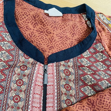 Dünne Seiden Jacke