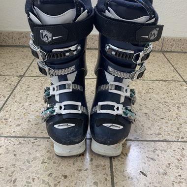 Women's Ski Boots
