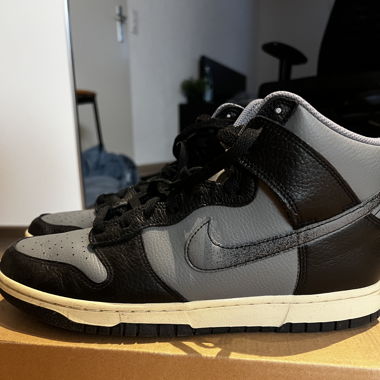 Nike Dunk High Retro Premium