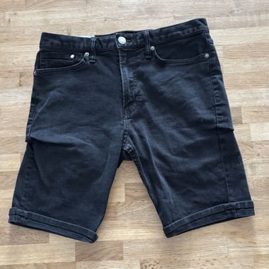 Short Denim (Slim Fit Shorts) 