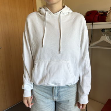 Weisser Hoodie