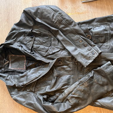 LEDERJACKE Nuage