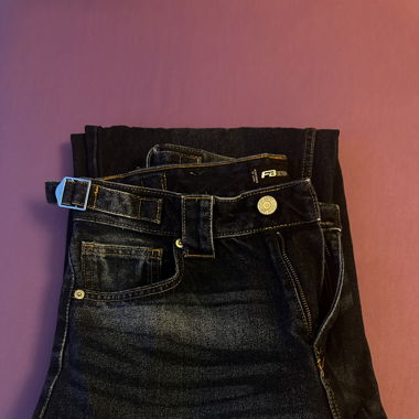 blue baggy jeans with ballon fit 