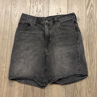 Short Levis 