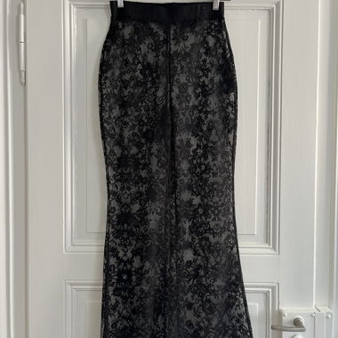 Pantaloni in pizzo NAKD nero S